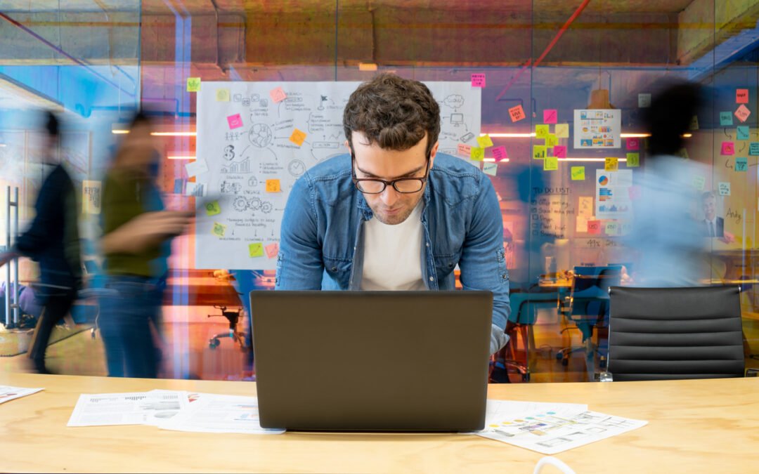 Quelles mesures juridiques les startups technologiques doivent-elles prendre pour faciliter l’immigration de leurs employés à Seattle ?